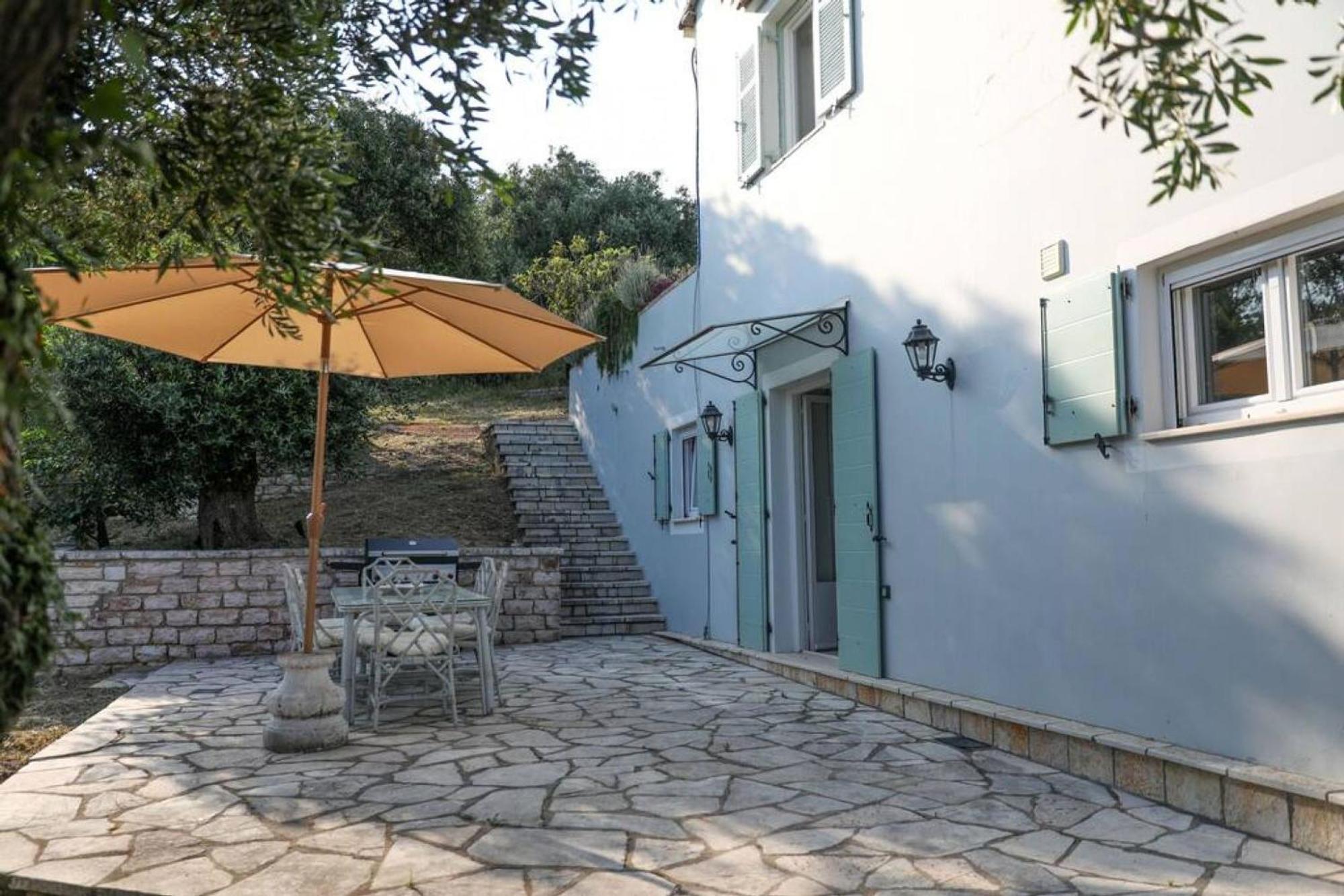 Sinies Stone Cottage - Ne Corfu Agnítsini المظهر الخارجي الصورة