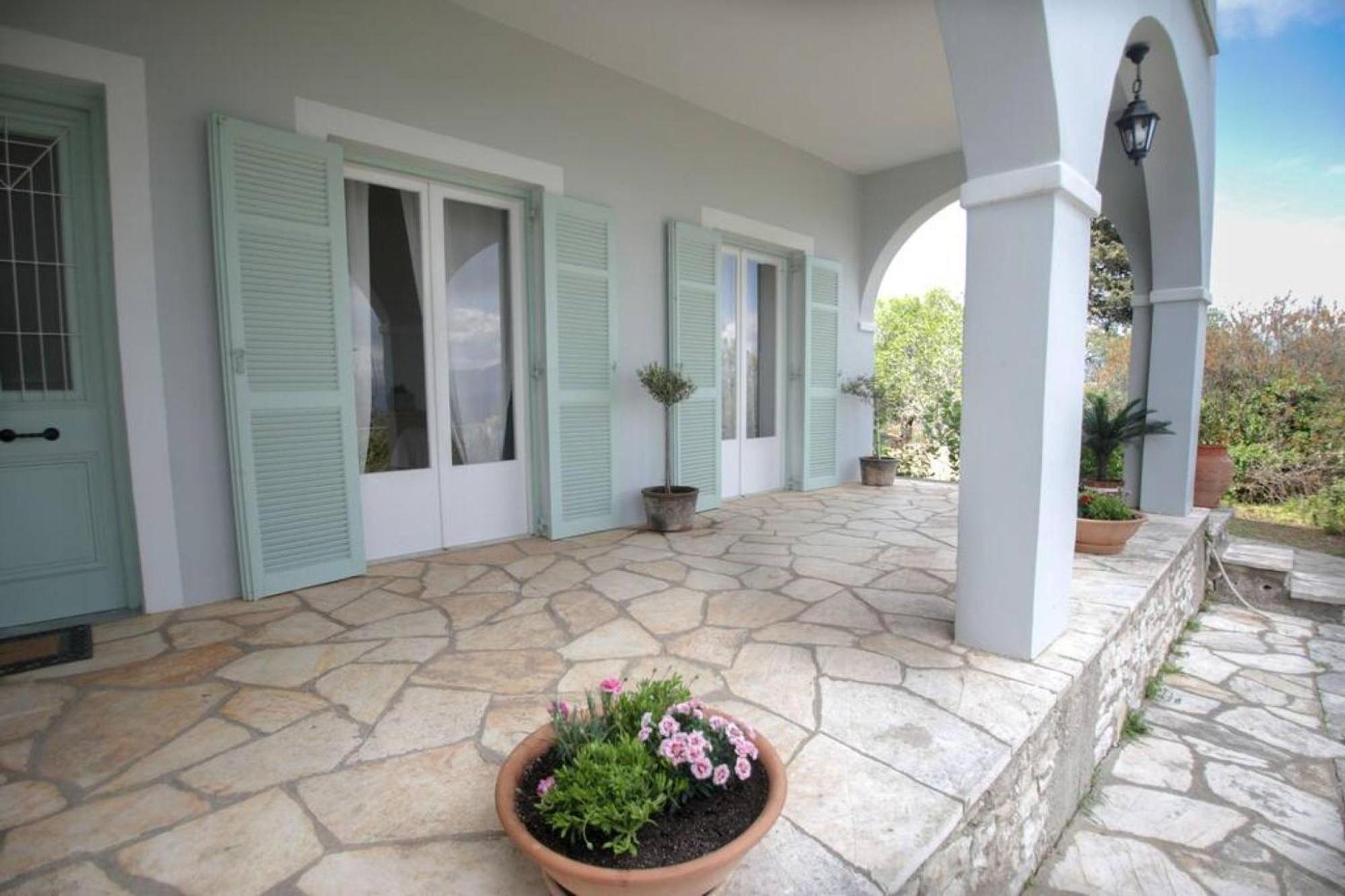 Sinies Stone Cottage - Ne Corfu Agnítsini المظهر الخارجي الصورة